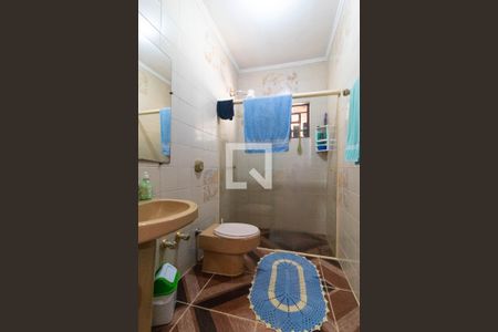 Casa à venda com 220m², 4 quartos e 3 vagas Casa à venda com 220m², 4 quartos e 3 vagasBanheiro da Suíte