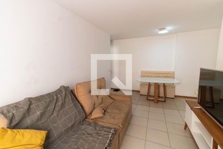 Sala de apartamento para alugar com 2 quartos, 74m² em Santa Rosa, Niterói