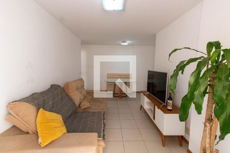 Sala de apartamento para alugar com 2 quartos, 74m² em Santa Rosa, Niterói