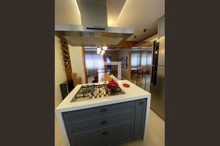 Cozinha de apartamento à venda com 4 quartos, 140m² em São Pedro, Belo Horizonte