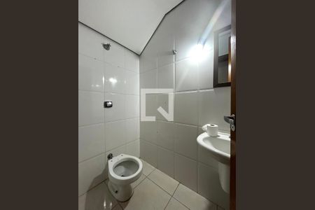 Lavabo de casa à venda com 4 quartos, 220m² em Vila Guarani, São Paulo