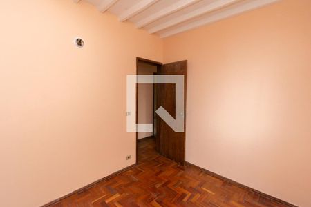 Quarto 1 de apartamento para alugar com 2 quartos, 70m² em Inconfidentes , Contagem