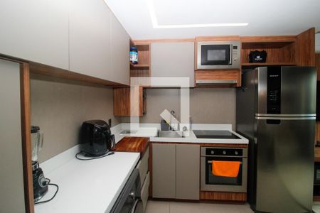 Cozinha de apartamento para alugar com 1 quarto, 40m² em Funcionários, Belo Horizonte