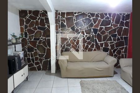 Sala de casa à venda com 3 quartos, 320m² em Rubem Berta, Porto Alegre