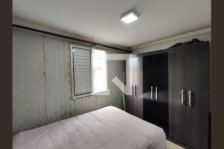 Quarto 2 de apartamento para alugar com 2 quartos, 42m² em Jardim Vista Alegre, Ferraz de Vasconcelos