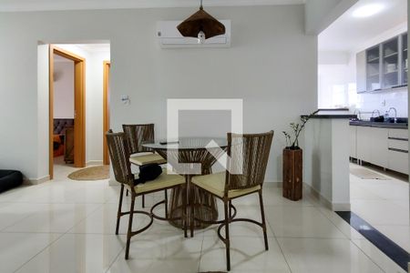 Sala de apartamento para alugar com 2 quartos, 88m² em Guilhermina, Praia Grande