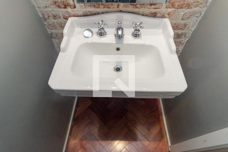 Lavabo de apartamento à venda com 4 quartos, 246m² em Higienópolis, São Paulo