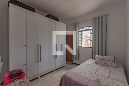 Semi Suíte 1 de casa à venda com 3 quartos, 190m² em Santa Monica, Belo Horizonte