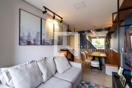 Sala de apartamento à venda com 2 quartos, 61m² em Taquaral, Campinas