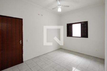 Suite de casa para alugar com 2 quartos, 150m² em Vila Tupi, Praia Grande