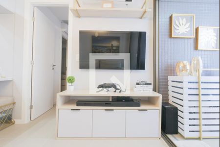 Sala de apartamento para alugar com 1 quarto, 40m² em Barra, Salvador