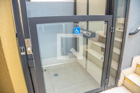 Apartamento à venda com 50m², 2 quartos e 1 vaga Apartamento à venda com 50m², 2 quartos e 1 vagaElevador PCD