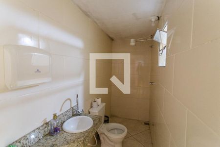 Casa à venda com 100m², 3 quartos e 4 vagas Casa à venda com 100m², 3 quartos e 4 vagasBanheiro Social 2