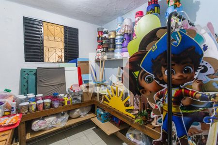 Casa à venda com 100m², 3 quartos e 4 vagas Casa à venda com 100m², 3 quartos e 4 vagasQuarto 2