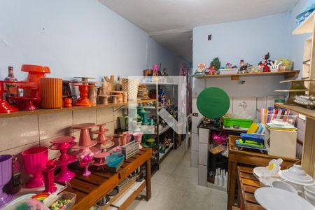 Casa à venda com 100m², 3 quartos e 4 vagas Casa à venda com 100m², 3 quartos e 4 vagasCozinha 2