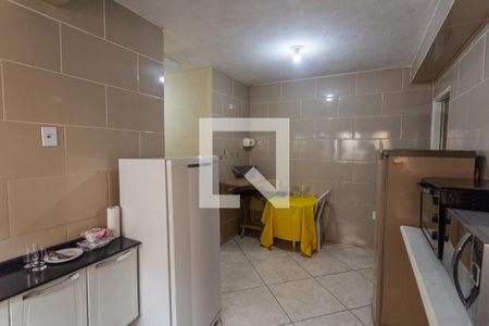Casa à venda com 100m², 3 quartos e 4 vagas Casa à venda com 100m², 3 quartos e 4 vagasCozinha 1