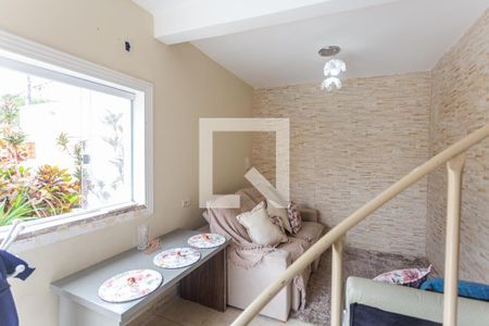 Casa à venda com 100m², 3 quartos e 4 vagas Casa à venda com 100m², 3 quartos e 4 vagasSala da Casa Auxiliar