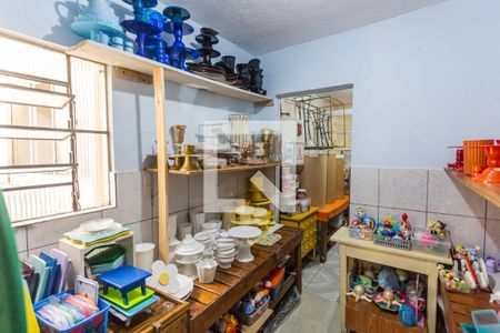 Casa à venda com 100m², 3 quartos e 4 vagas Casa à venda com 100m², 3 quartos e 4 vagasCozinha 2