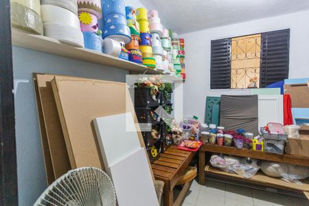 Casa à venda com 100m², 3 quartos e 4 vagas Casa à venda com 100m², 3 quartos e 4 vagasQuarto 2