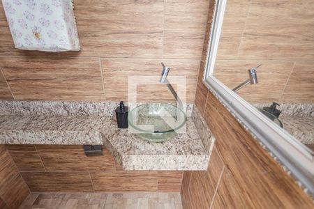 Casa à venda com 100m², 3 quartos e 4 vagas Casa à venda com 100m², 3 quartos e 4 vagasPia do Lavabo 2 do Espaço Gourmet
