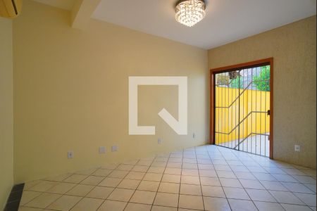 Casa à venda com 159m², 3 quartos e 2 vagasSala