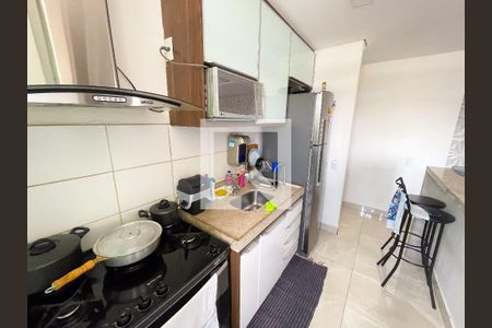 Cozinha de apartamento para alugar com 2 quartos, 57m² em Jk, Contagem