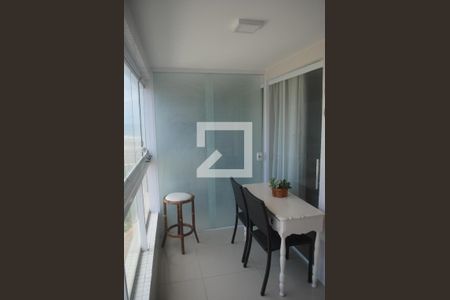 Varanda gourmet de apartamento para alugar com 1 quarto, 45m² em Armação, Salvador