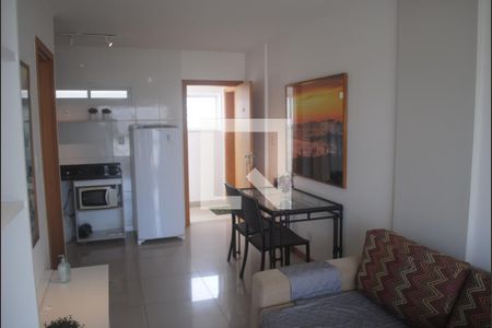 Sala de apartamento para alugar com 1 quarto, 45m² em Armação, Salvador