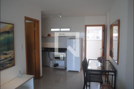 Sala de apartamento para alugar com 1 quarto, 45m² em Armação, Salvador