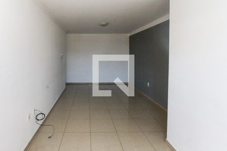 Sala de apartamento para alugar com 2 quartos, 64m² em Parque São Rafael, São Paulo