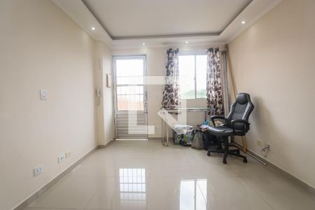 Sala de apartamento à venda com 2 quartos, 46m² em Parque das Cigarreiras, Taboão da Serra