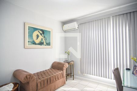 Quarto 2 de apartamento para alugar com 3 quartos, 115m² em Icaraí, Niterói