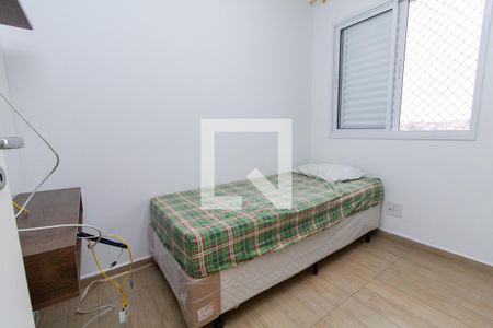 Quarto 1 de apartamento para alugar com 3 quartos, 63m² em Vila Marieta, São Paulo