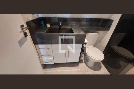 Apartamento à venda com 75m², 3 quartos e 2 vagas Apartamento à venda com 75m², 3 quartos e 2 vagasBanheiro 2