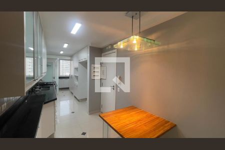 Foto 10 de apartamento à venda com 3 quartos, 173m² em Cerqueira César, São Paulo