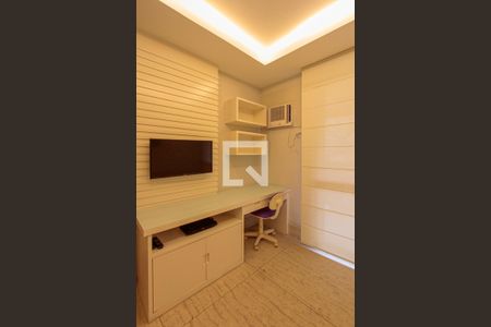 Quarto 1 de apartamento para alugar com 4 quartos, 205m² em Barra da Tijuca, Rio de Janeiro