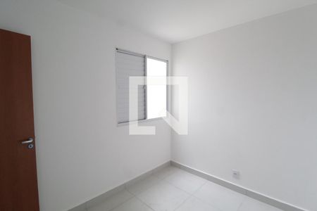 Quarto 2 - Suíte de apartamento para alugar com 2 quartos, 52m² em Novo Mundo, Uberlândia