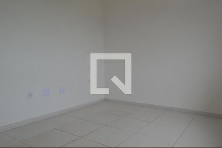 Quarto 1 de apartamento para alugar com 2 quartos, 82m² em Taquara, Rio de Janeiro