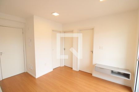 Sala / Cozinha de apartamento para alugar com 2 quartos, 39m² em Vila Paulicéia, São Paulo