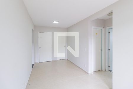 Sala de apartamento para alugar com 3 quartos, 42m² em Conceição, Osasco