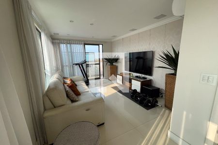 Apartamento para alugar com 150m², 3 quartos e 3 vagas Apartamento para alugar com 150m², 3 quartos e 3 vagasHall