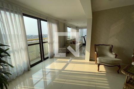 Apartamento para alugar com 150m², 3 quartos e 3 vagas Apartamento para alugar com 150m², 3 quartos e 3 vagasHall