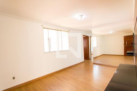 Sala de apartamento à venda com 2 quartos, 55m² em Jardim Alvorada, Santo André