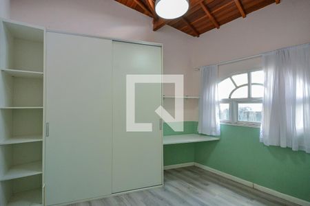 Quarto 1 de casa para alugar com 2 quartos, 100m² em Interlagos, São Paulo