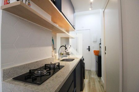 Cozinha de kitnet/studio para alugar com 1 quarto, 20m² em Botafogo, Rio de Janeiro