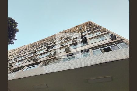 Fachada de kitnet/studio para alugar com 1 quarto, 20m² em Botafogo, Rio de Janeiro