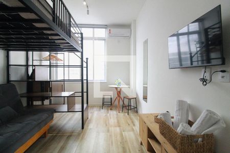 Sala/Quarto de kitnet/studio para alugar com 1 quarto, 20m² em Botafogo, Rio de Janeiro