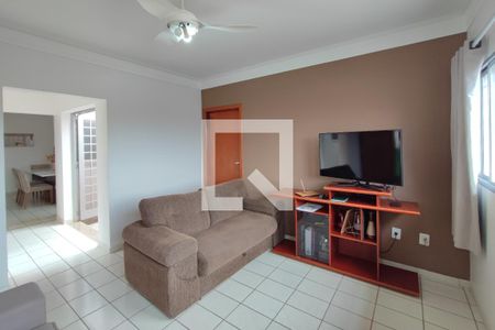 Sala de Estar de casa à venda com 3 quartos, 170m² em Jardim Itatiaia, Campinas