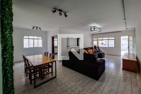 Sala de casa para alugar com 3 quartos, 123m² em Vila Mariana, São Paulo