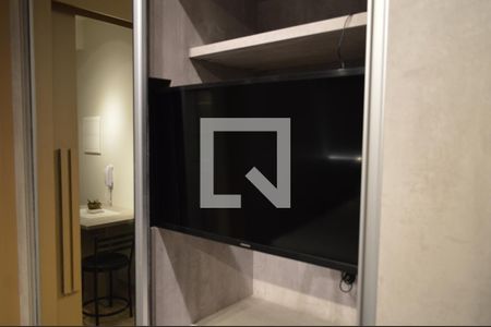 Quarto de kitnet/studio para alugar com 1 quarto, 21m² em Vila Firmiano Pinto, São Paulo